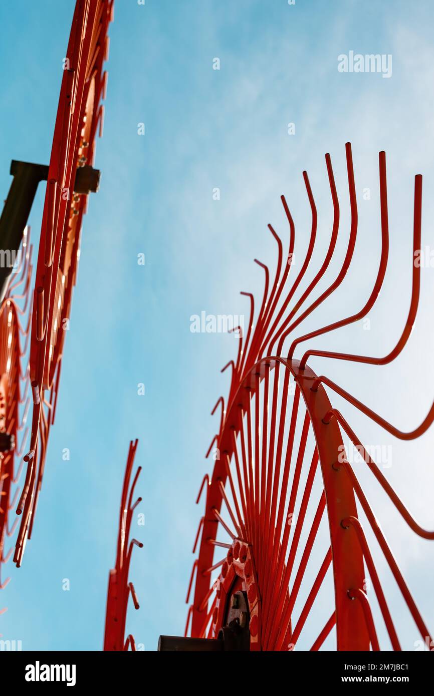 Tracteur agricole, presse à balles de foin, équipement agricole, mise au point sélective Banque D'Images