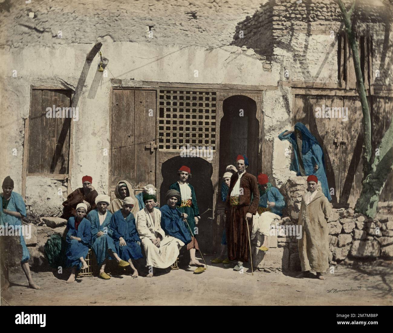 Wilhelm Hammerschmidt studio: Vintage 19th c. photo - rue café, le Caire, Egypte Banque D'Images