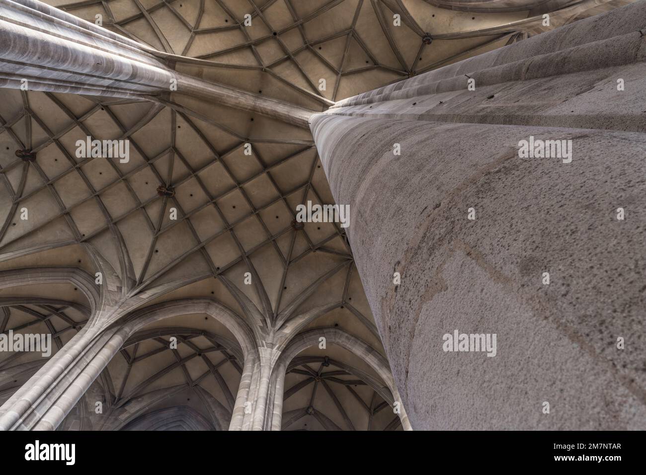 plafond d'une église historique Banque D'Images