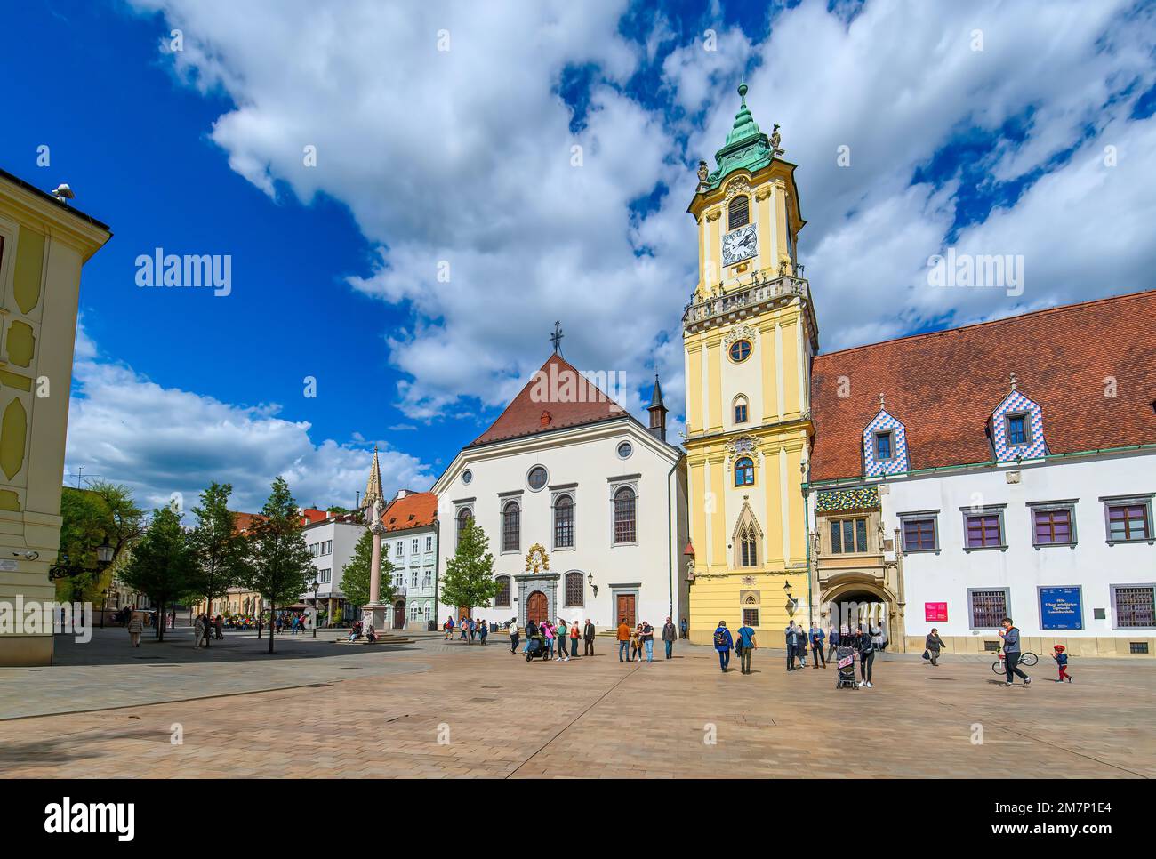 Bratislava, Slovaquie. La vieille mairie sur la place principale Banque D'Images