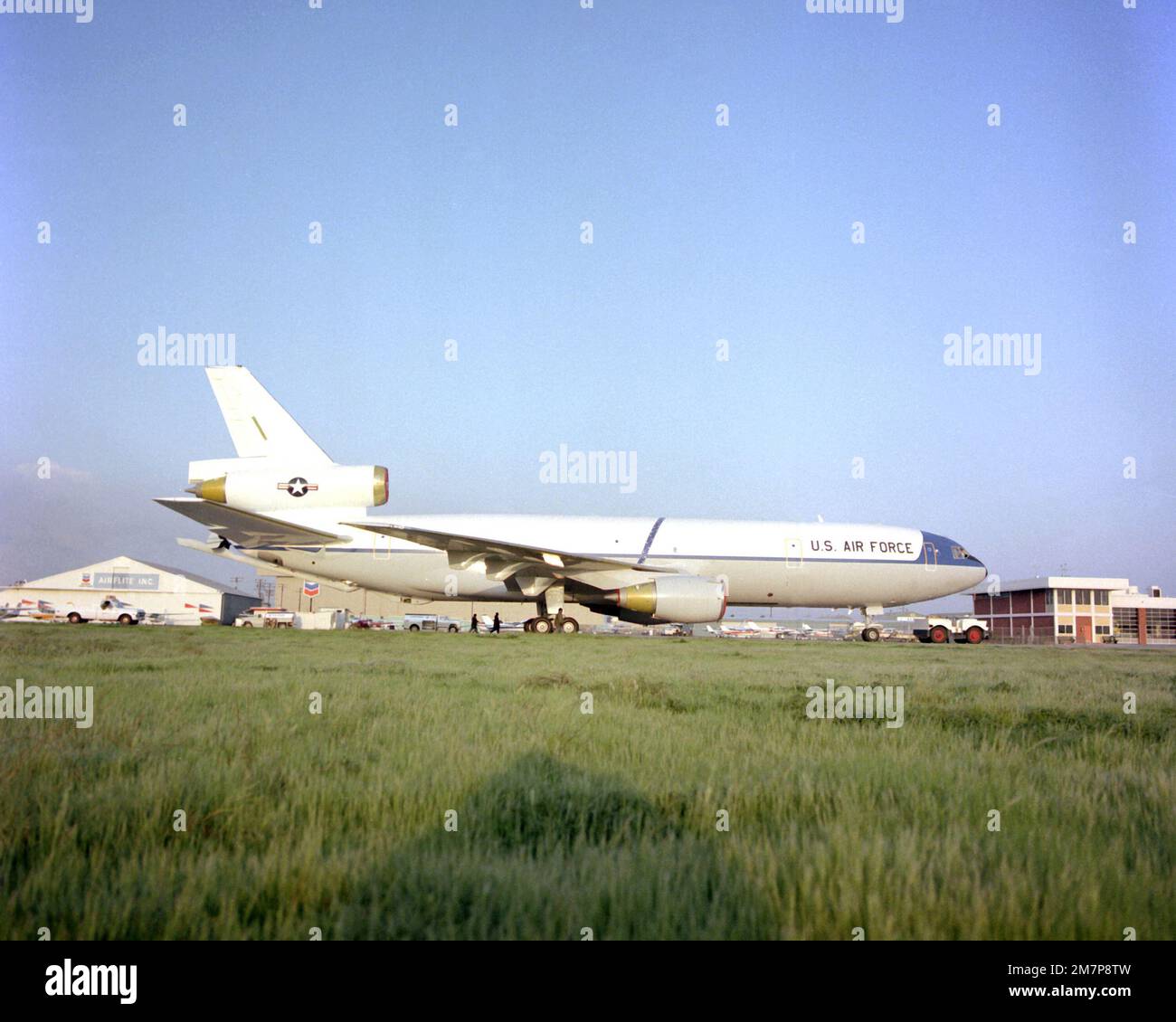 Vue du côté droit d'un avion KC-10 Extender déployé lors de la cérémonie dans la McDonnell Douglas Corporation. Pays : inconnu Banque D'Images