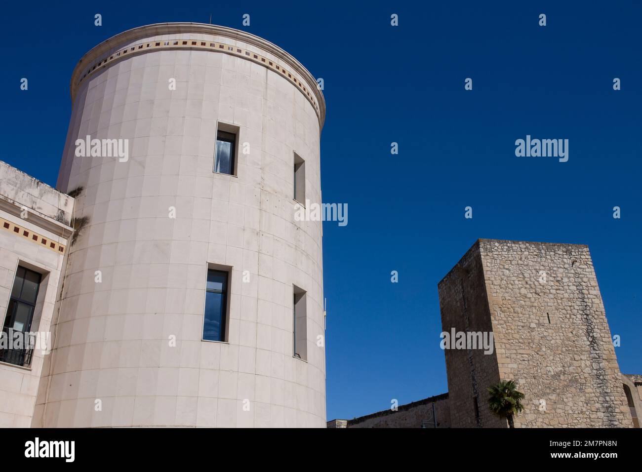 Château moral de Lucena, qui abrite maintenant le Musée Archéologique-ethnologique de Lucena, Sierras Subbeticas, Cordoue, Espagne Banque D'Images Château moral de Lucena, qui abrite maintenant le Musée Archéologique-ethnologique de Lucena, Sierras Subbeticas, Cordoue, Espagne Banque D'Images