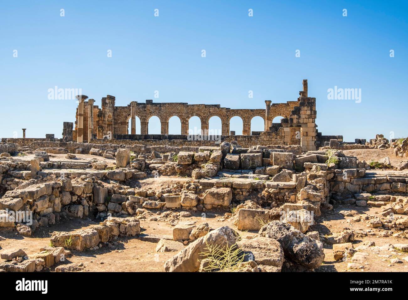 Ruines romaines bien conservées à Volubilis, région de Fez Meknes, Maroc, Afrique du Nord Banque D'Images