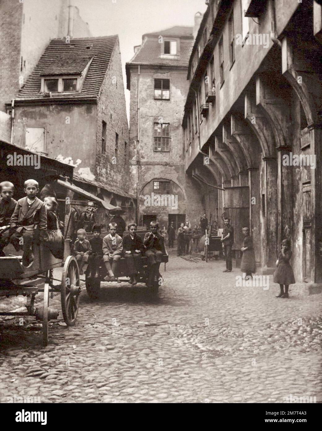 Heinrich Zille - Krögel und Altberliner Höfe, Krögelhof, Allemagne Banque D'Images