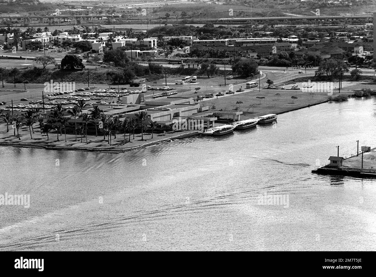 Vue aérienne du centre d'accueil de l'USS ARIZONA MEMORIAL. Base: Pearl Harbor État: Hawaï (HI) pays: Etats-Unis d'Amérique (USA) Banque D'Images