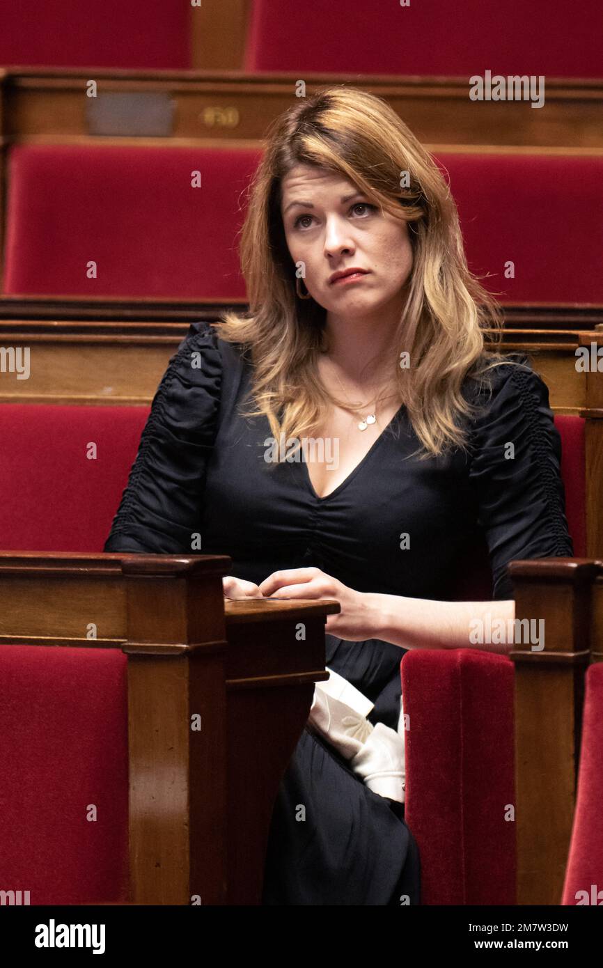 Le D put Maud Bregeon Participe Une Session De Questions Au Le D put Maud Bregeon Participe Une Session De Questions Au