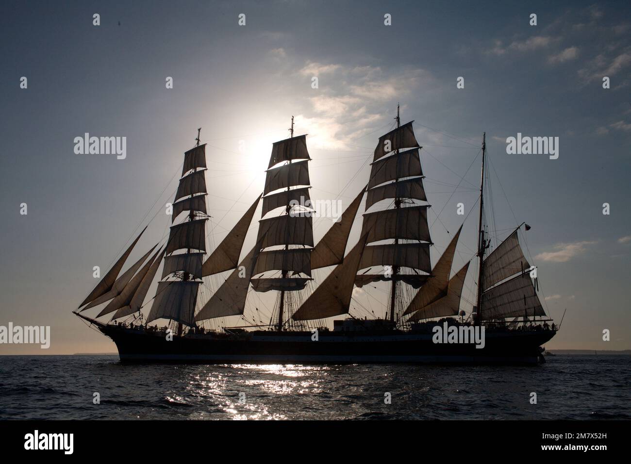 Grand navire russe Sedov, départ de la course de Falmouth, 2008 Banque D'Images