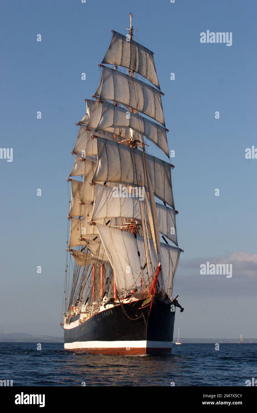 Grand navire russe Sedov, départ de la course de Falmouth, 2008 Banque D'Images