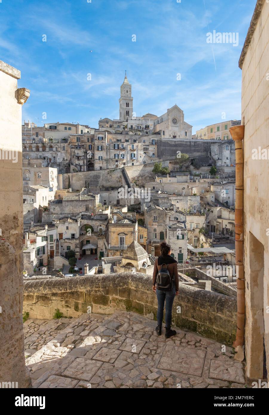 Matera (Basilicate) - le centre historique de la ville de pierre dans le sud de l'Italie, une attraction touristique pour la célèbre vieille ville de ssi, Murgia et le canyon de Gravina Banque D'Images