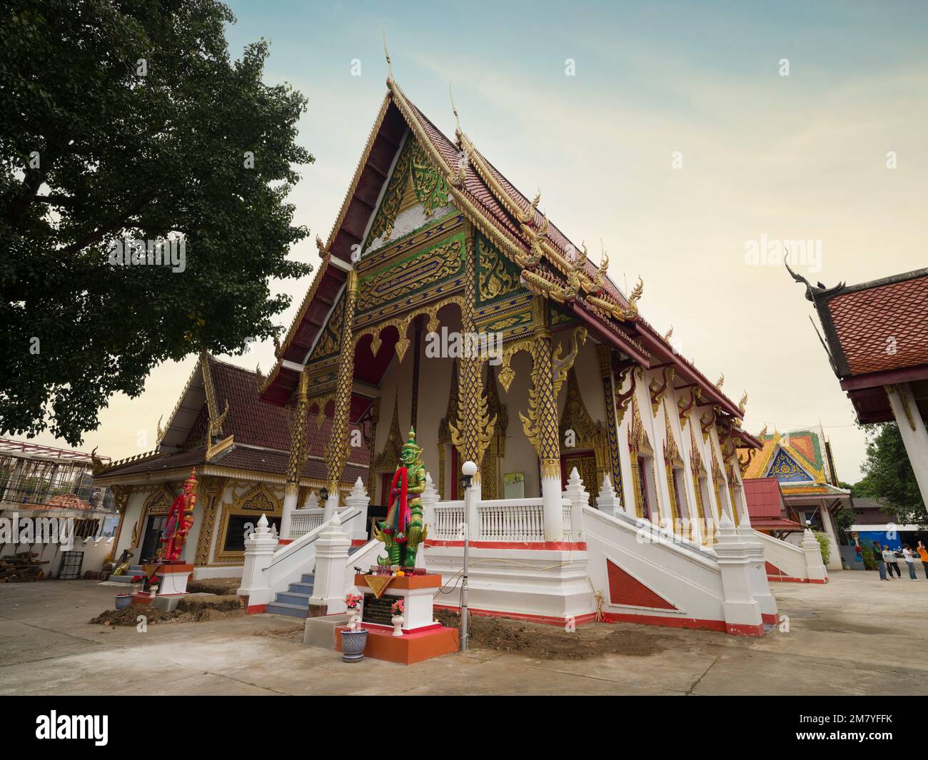 Lampang, Thaïlande. 21 novembre 2022. Temple Wat Pong Sanuk Nua. Le temple a été inscrit sur la liste du patrimoine mondial de l'UNESCO en 2008. Banque D'Images