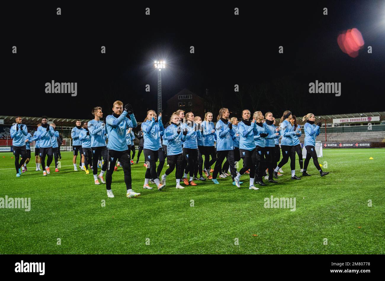 Malmoe, Suède. 09th, janvier 2023. Joueurs de Malmö FF des premières équipes hommes et femmes vus lors de la première session d'entraînement en 2023 au Stadion IP de Malmoe. (Crédit photo : Gonzales photo - Joe Miller). Banque D'Images