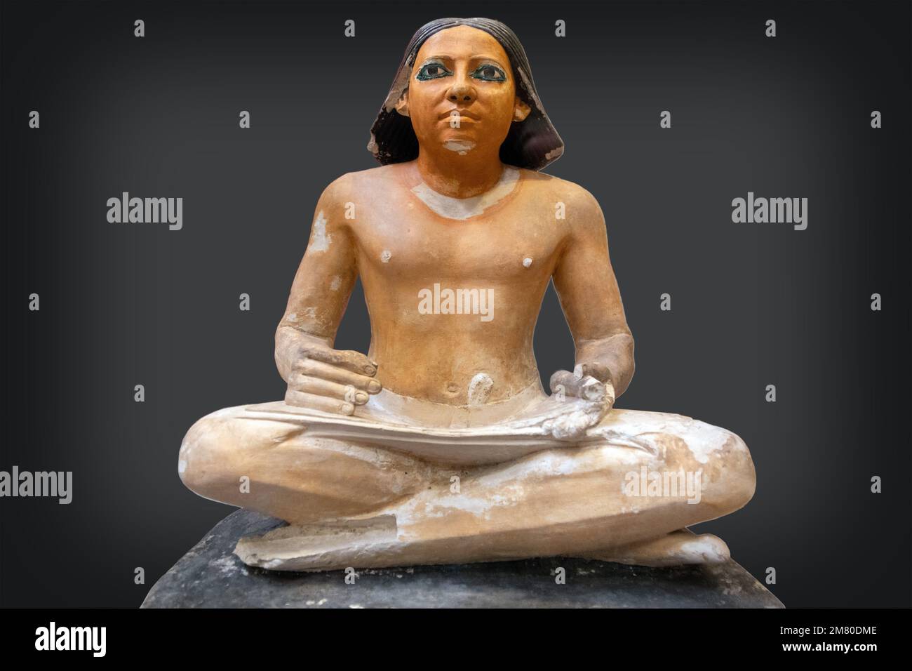 File:Statuette of a Scribe MET DP238446.jpg - Wikimedia