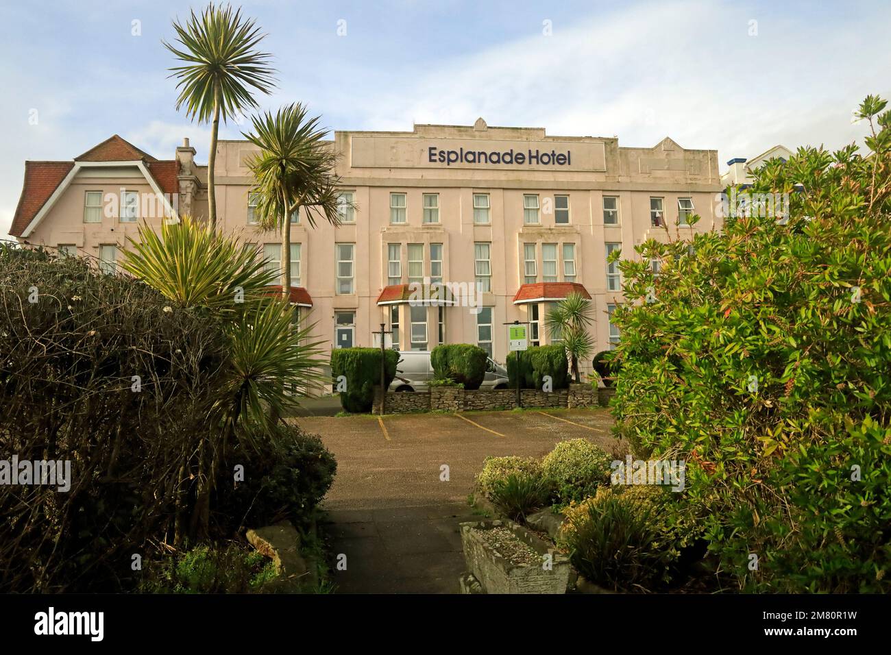 L'Esplanade Hotel, à Paignton, Devon, abritait des réfugiés et des demandeurs d'asile. Prise janvier 2023 Banque D'Images