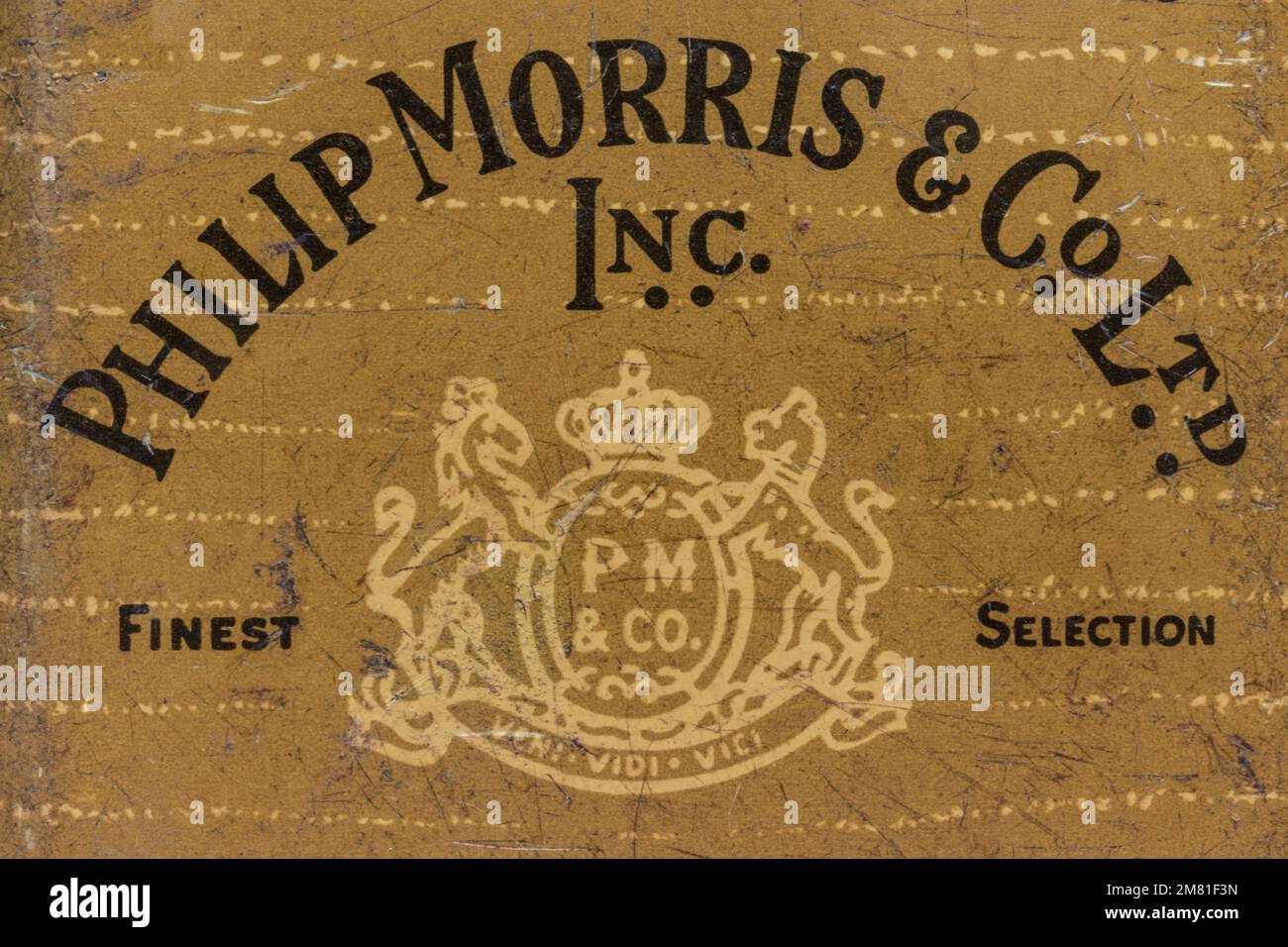 Indianapolis - Circa janvier 2023: Héritage paquet de cigarettes Philip Morris. Philip Morris USA fabrique des cigarettes Marlboro et est une division d'Altria. Banque D'Images
