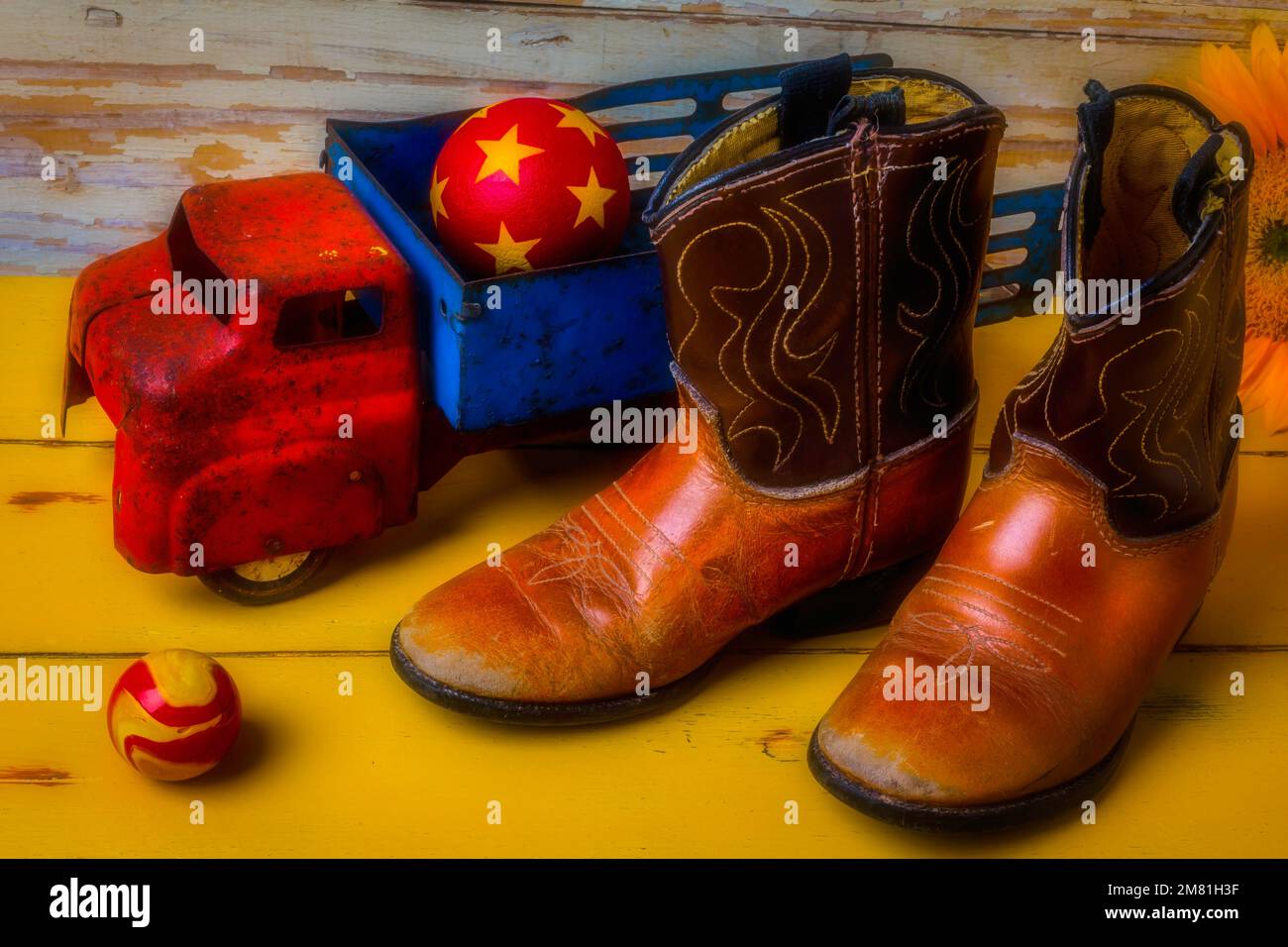 Bottes et camion de jouets pour enfants Banque D'Images