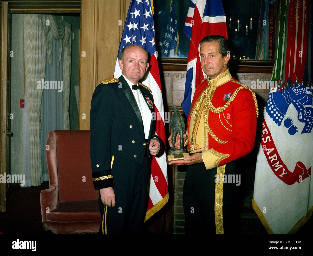 LE BGÉN Sullivan et le Brigadier Stopford assistent à la Conférence des officiers de liaison britanniques aux États-Unis Army Armor Centre. Base: Fort KNOX État: Kentucky (KY) pays: États-Unis d'Amérique (USA) Banque D'Images