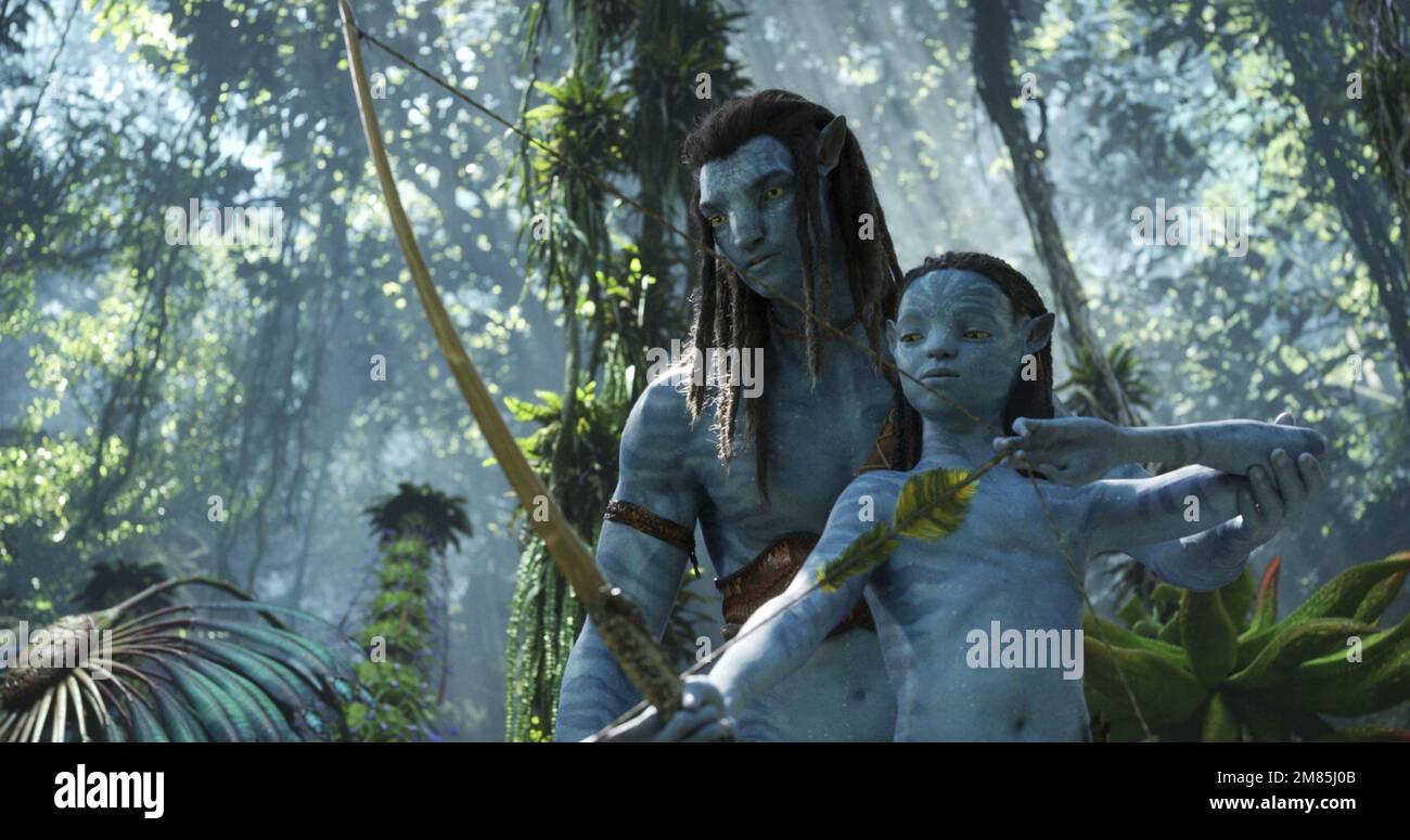 AVATAR: THE WAY OF WATER (2022) SAM WORTHINGTON JAMIE FLATTERS JAMES CAMERON (DIR) WALT DISNEY STUDIOS MOTION PICTURES/MOVIESTORE COLLECTION Banque D'Images