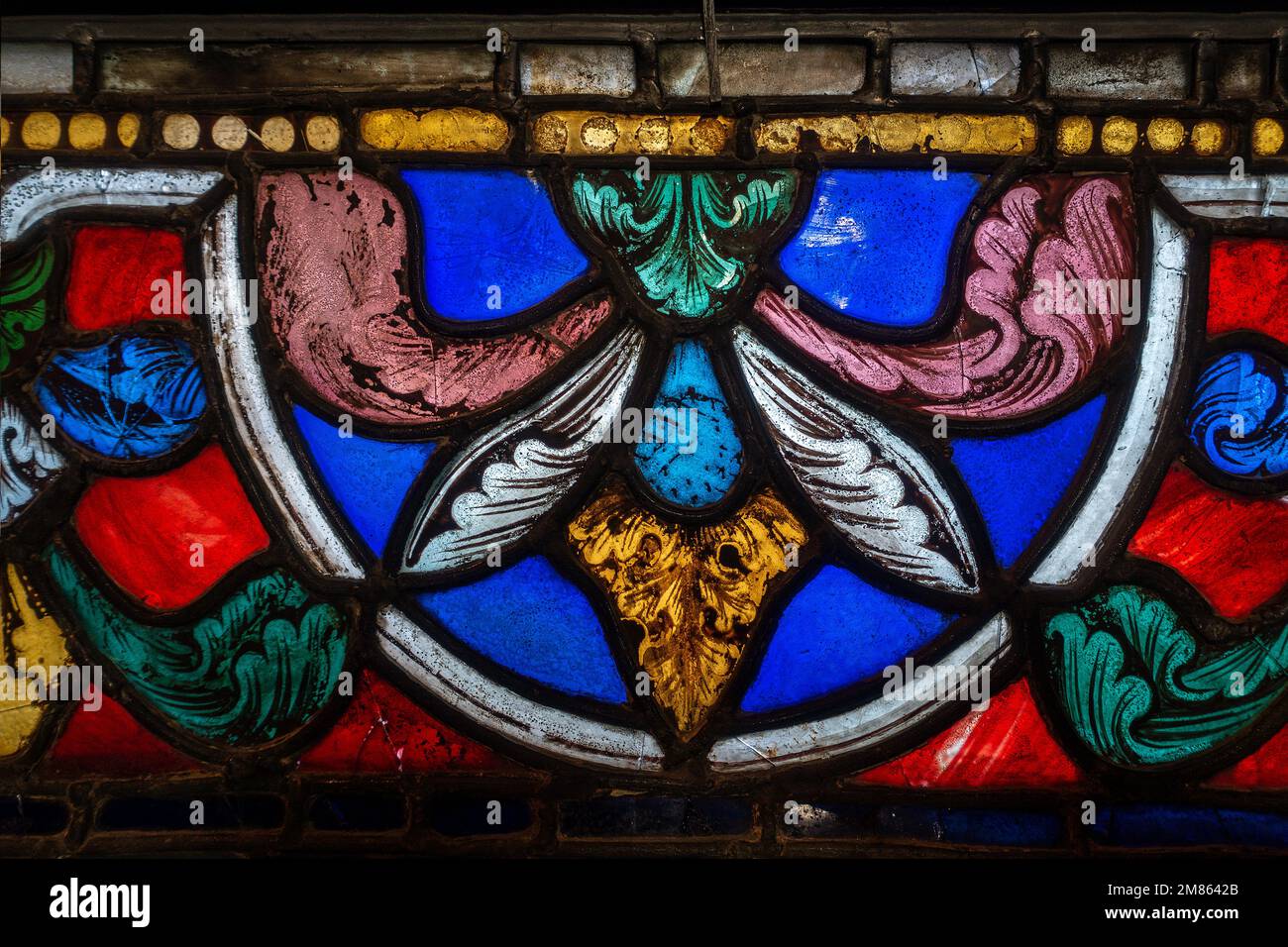 Vitraux, fenêtre, gros plan, détail, Cathédrale de Canterbury, Canterbury, Kent Banque D'Images