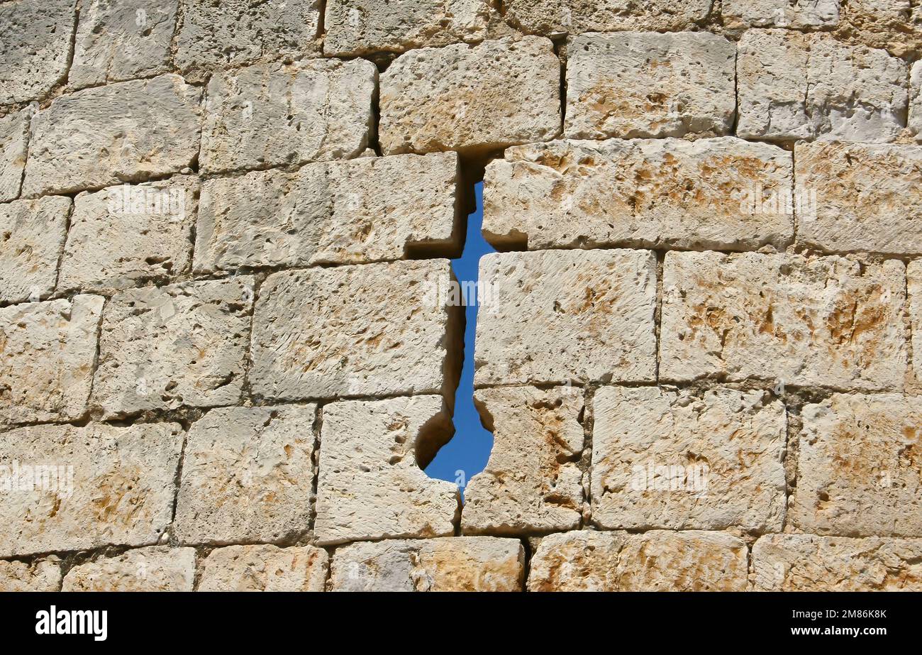 Croix flèche fente Astudillo ruinait le château de la mota Palencia province Castille et León Espagne Banque D'Images