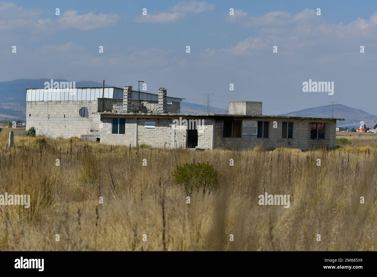 12 janvier à Almomoya de Juárez, Mexique : aspects de la maison que Joaquín-Guzmán Loera 'El Chapo' utilisa il y a près de 8 ans pour s'échapper par un tunnel relié au Centre fédéral de réadaptation sociale n° 1 ''El Altiplano''. Sur 12 janvier à Almomoya de Juárez, México. (Credit image: © Arturo Hernandez/eyepix via ZUMA Press Wire) USAGE ÉDITORIAL SEULEMENT! Non destiné À un usage commercial ! Banque D'Images