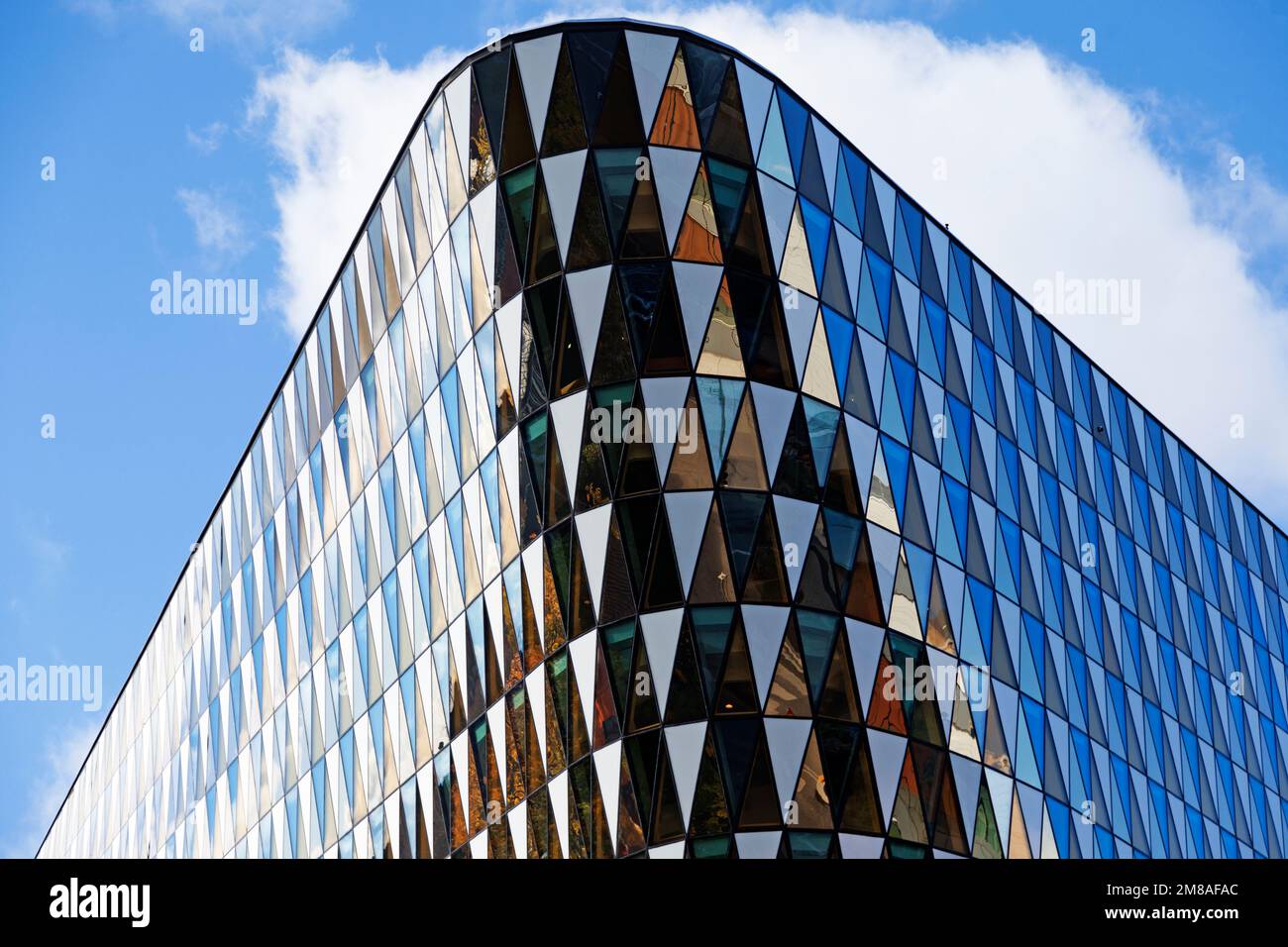 Stockholm, Suède - 11 octobre 2022 : fait partie de l'hôpital universitaire futuriste de Karolinska Banque D'Images