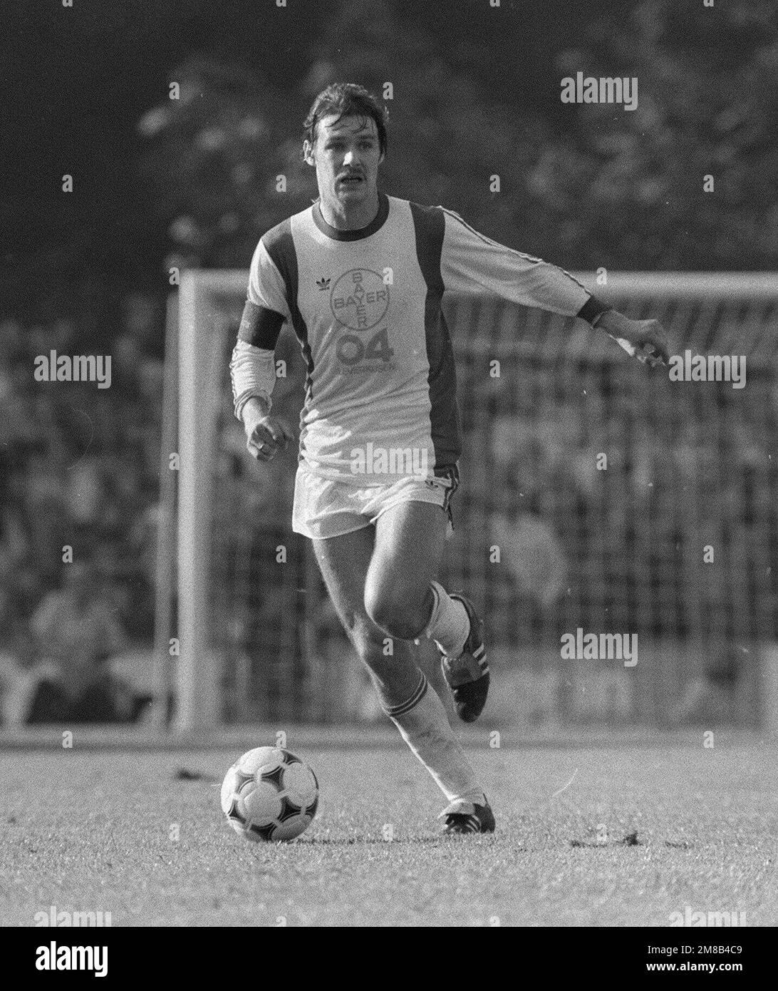 ARCHIVE PHOTO: Juergen GELSDORF fête son anniversaire 70th sur 19 janvier 2023, Juergen GELSDORF, Allemagne, football, Bayer 04 Leverkusen, action, hf.; prise en noir et blanc ? Banque D'Images