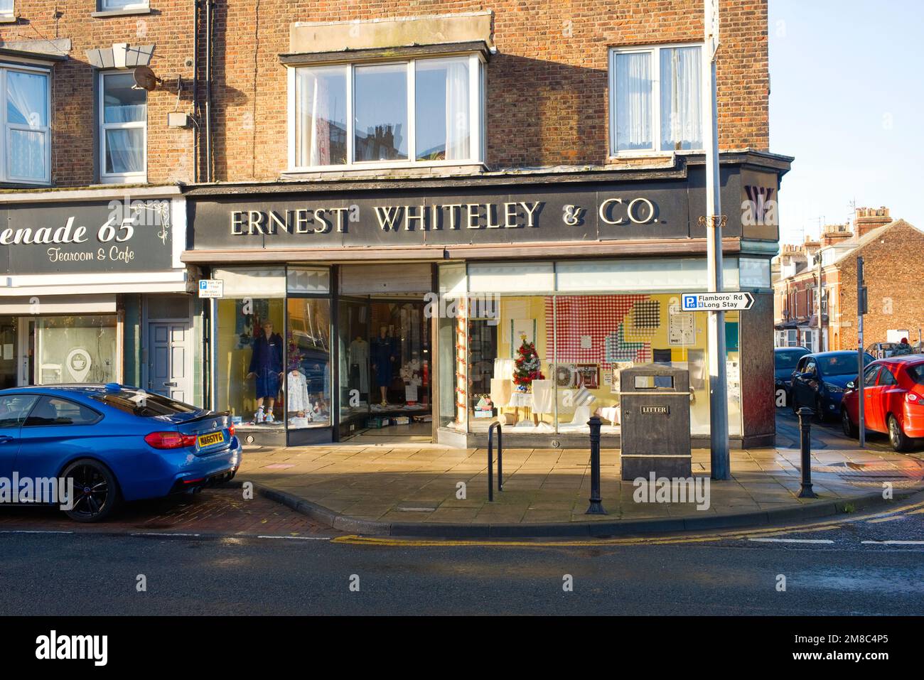 Ernest Whiteley & Co la boutique de draperies de Bridlington dans son état d'origine 1930s Banque D'Images