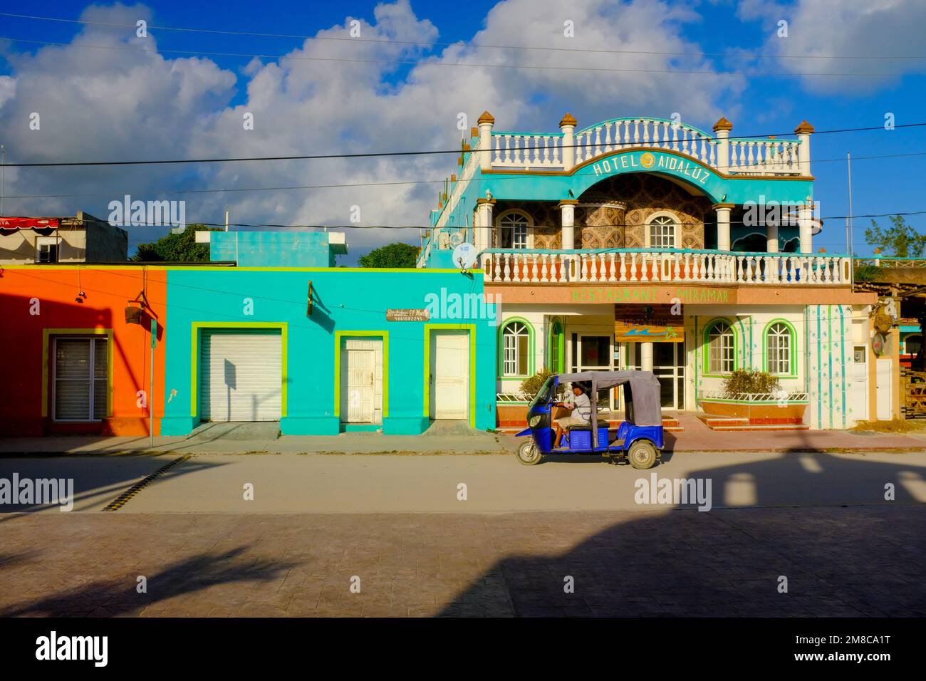 La vie quotidienne à El Cuyo, petite ville balnéaire, Yucatan côte Mexique Banque D'Images