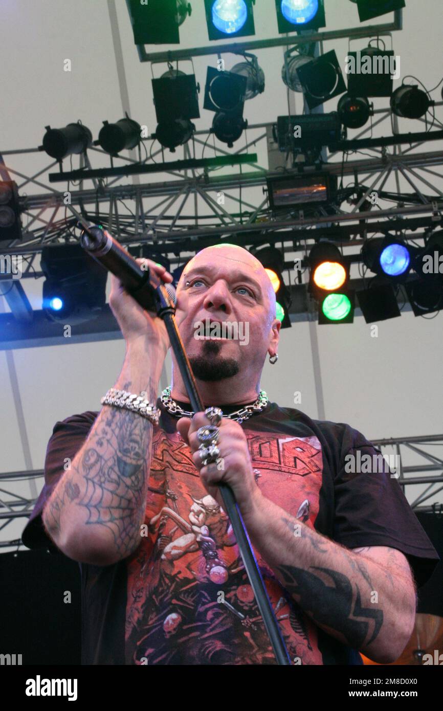 Paul Di'Anno, ex-chanteur du groupe britannique de métaux lourds Iron Maiden  Photo Stock - Alamy