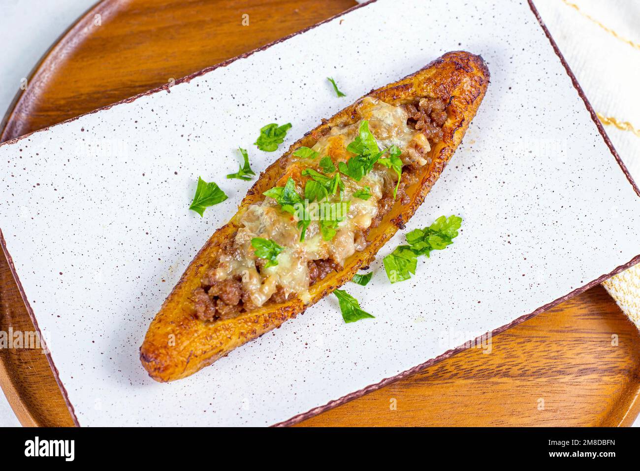 Canoë plantain cuit au four (Canoas de Platanos Maduros) farci de