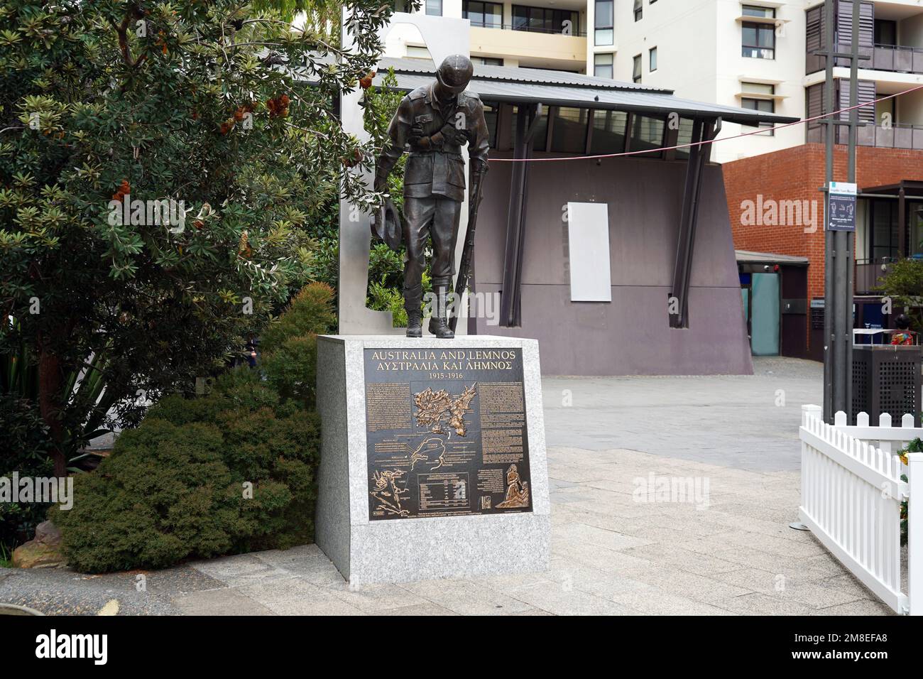 Sydney, Nouvelle-Galles du Sud - Australie -13-12-2019: Le mémorial de Kogarah ANZAC est un monument commémoratif de guerre situé sur la place de la ville de Kogarah. Banque D'Images