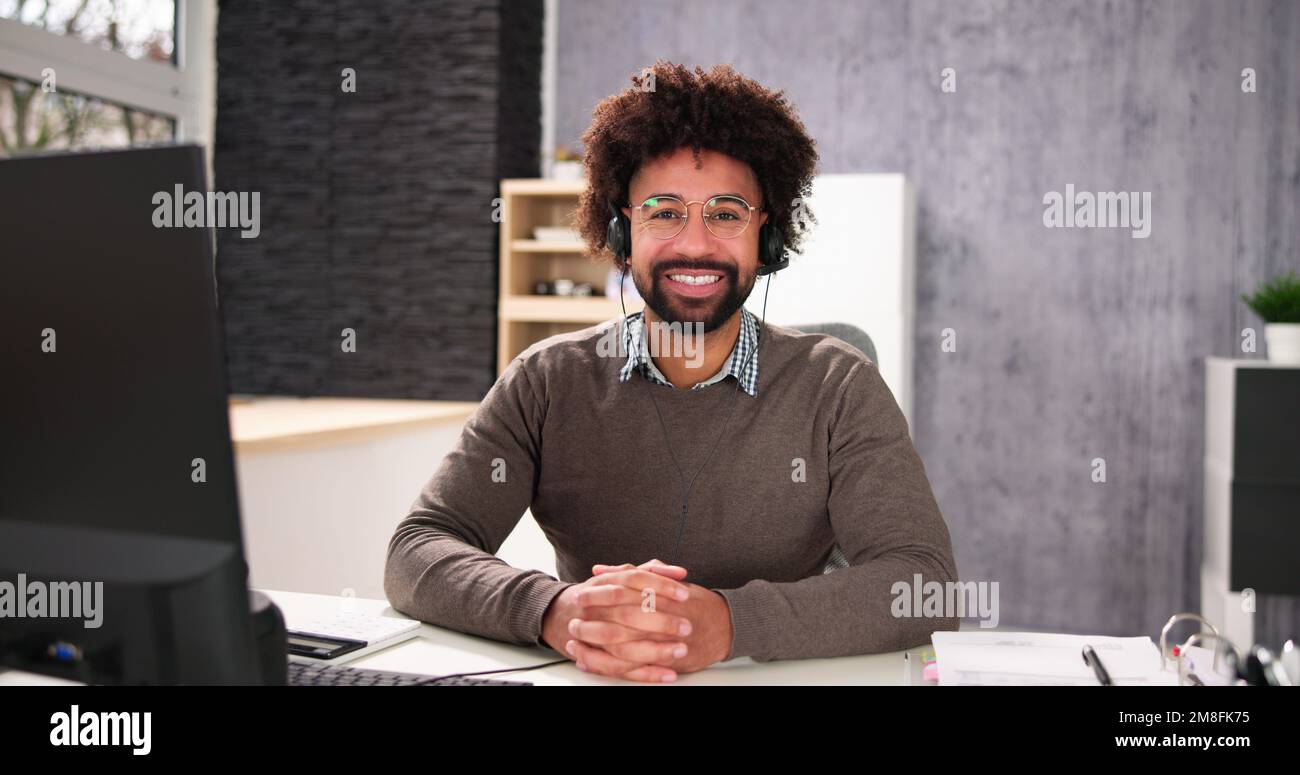 Centre d'appels Service clientèle Agent afro-américain Banque D'Images