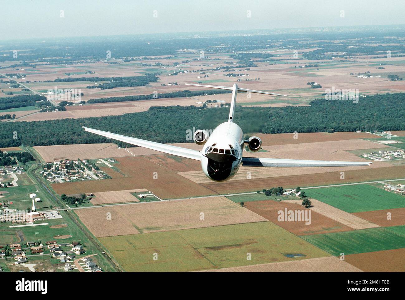 Vue de face d'un avion Nightingale C-9A construit par McDonnell Douglas depuis l'aile du 375th Airlift, à bord du Commandement de la mobilité aérienne, près de sa base d'origine. Base: Scott Air Force base État: Illinois (il) pays: États-Unis d'Amérique (USA) Banque D'Images