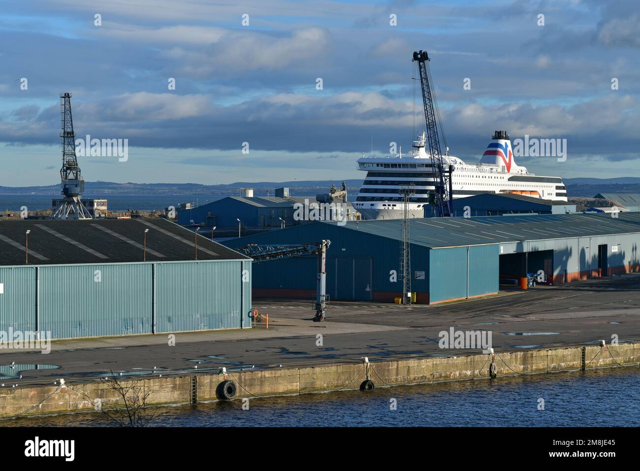 Edinburgh, Écosse, Royaume-Uni, 13 janvier 2023. Vue générale sur le port de Leith et les environs. credit sst/alamy nouvelles en direct Banque D'Images