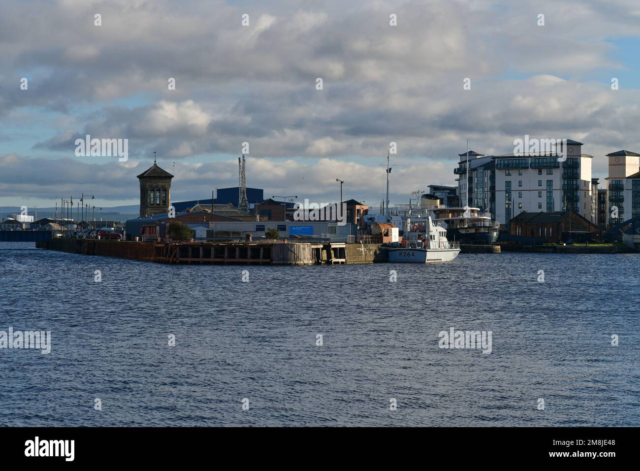 Edinburgh, Écosse, Royaume-Uni, 13 janvier 2023. Vue générale sur le port de Leith et les environs. credit sst/alamy nouvelles en direct Banque D'Images