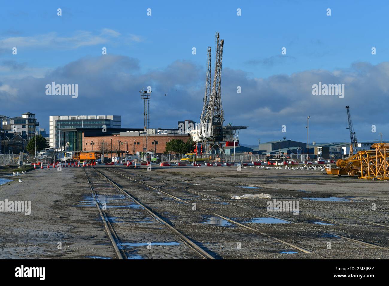 Edinburgh, Écosse, Royaume-Uni, 13 janvier 2023. Vue générale de l'Esplanade Marine vers le port de Leith. credit sst/alamy nouvelles en direct Banque D'Images