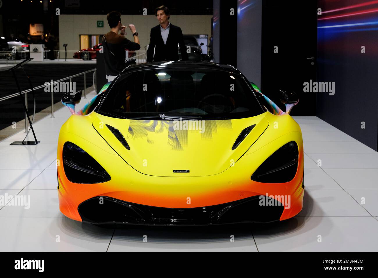 Bruxelles, Belgique. 13th janvier 2023. McLaren exposée lors de l'ouverture du salon de l'automobile de Bruxelles à l'Expo de Bruxelles, Belgique, le 13 janvier 2023. Crédit: ALEXANDROS MICHAILIDIS/Alamy Live News Banque D'Images