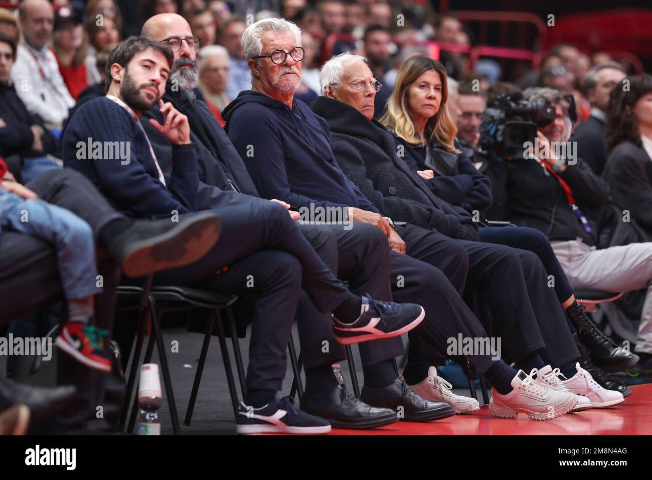 Milan, Italie. 13th janvier 2023. Italie, Milan, jan 13 2023: Pantaleo dell'Orco (président de Armani Milan) assis dans les tribunes pendant le match de basket-ball EA7 Emporio Armani Milan contre Zalgiris Kaunas, Euroligue 2022-2023 round19 (photo de Fabrizio Andrea Bertani/Pacific Press) Credit: Pacific Press Media production Corp./Alay Live News Banque D'Images