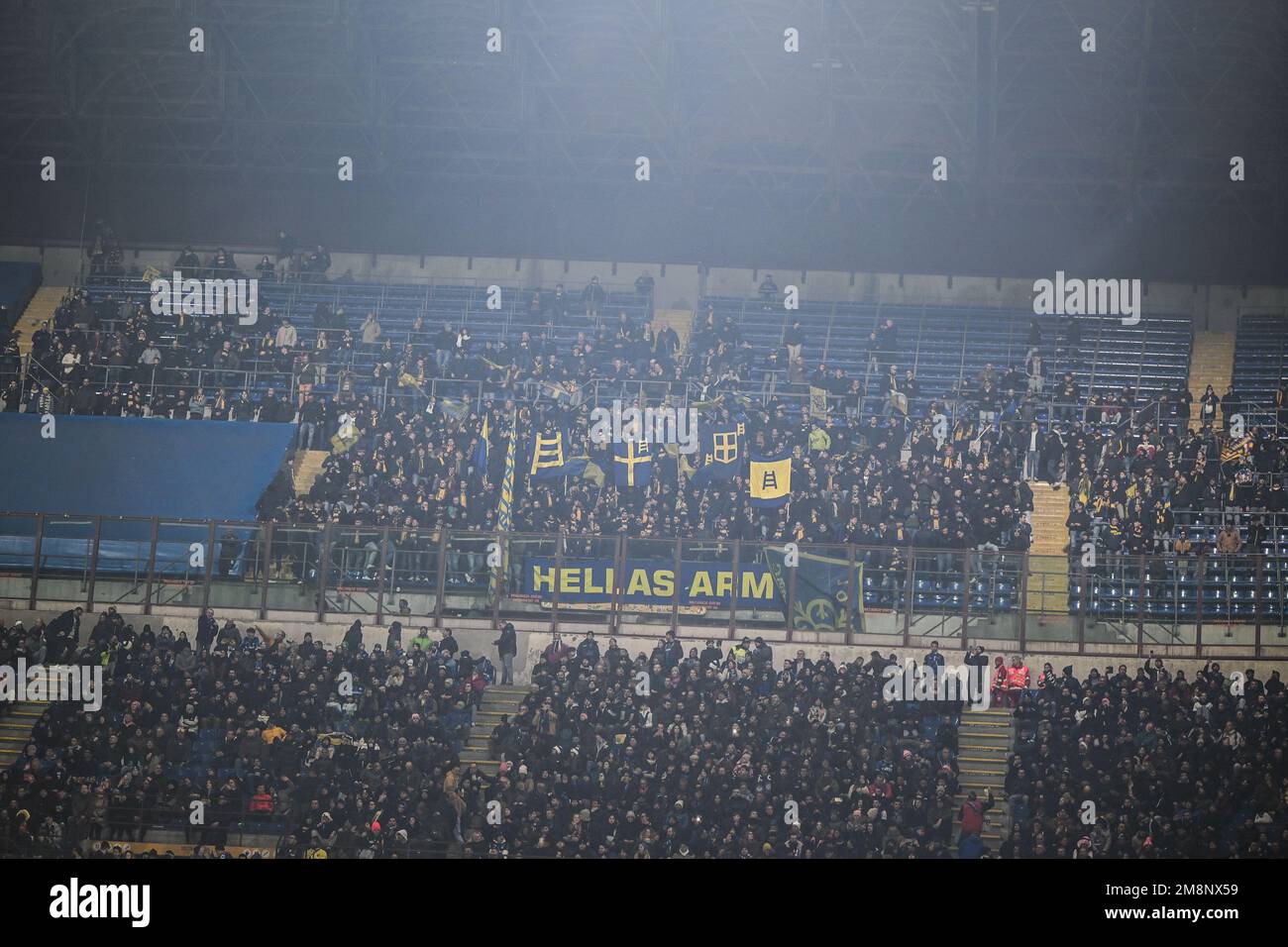 Écharpe Hellas Verona 120 Ans - Série A 2023/24 - Supporter Vénétie