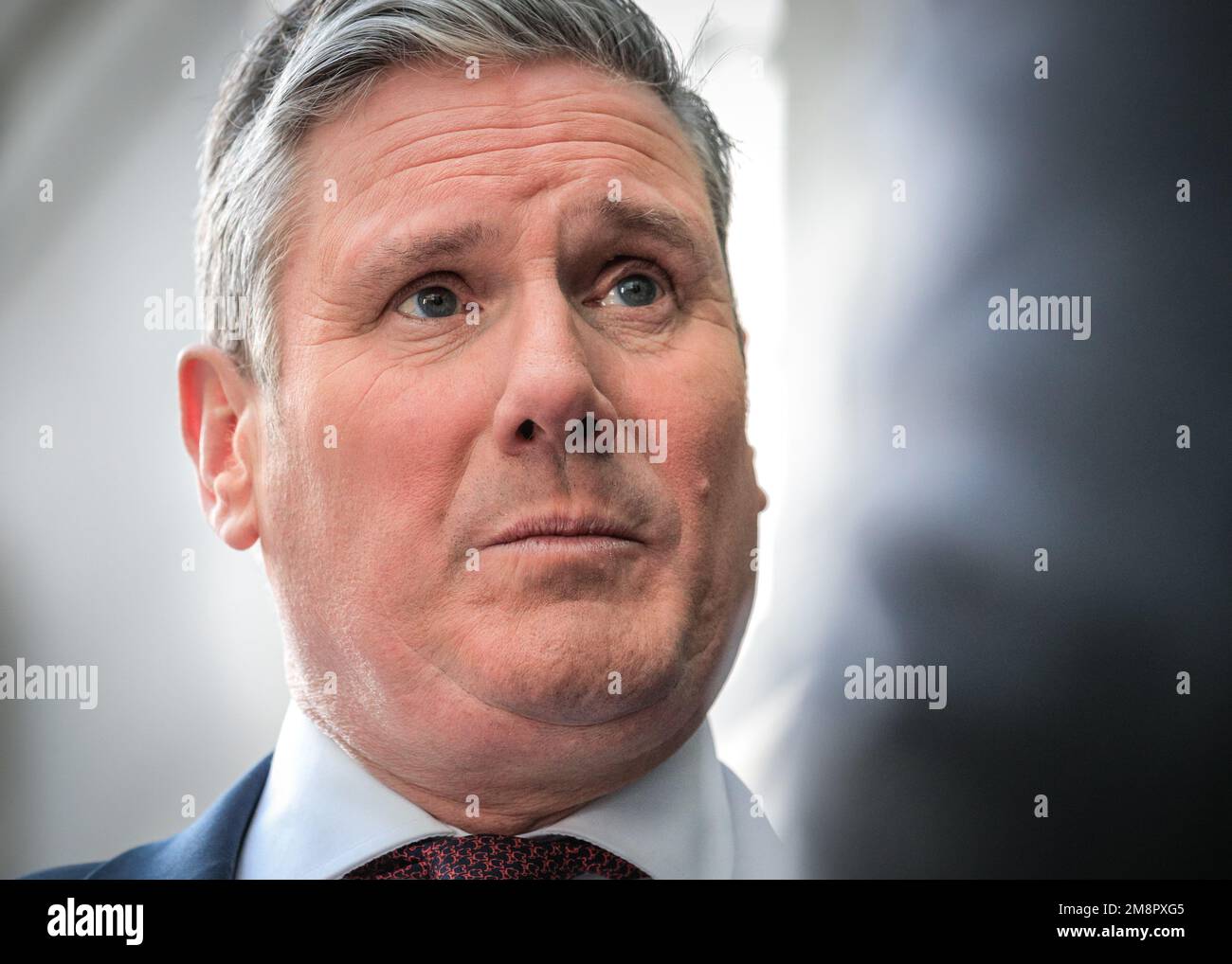 Londres, Royaume-Uni. 15th janvier 2023. Keir Starmer, député, leader du Parti travailliste, à la BBC Broadcasting House à Londres pour le programme d'affaires courantes dimanche avec Laura Kuenssberg. Credit: Imagetraceur/Alamy Live News Banque D'Images