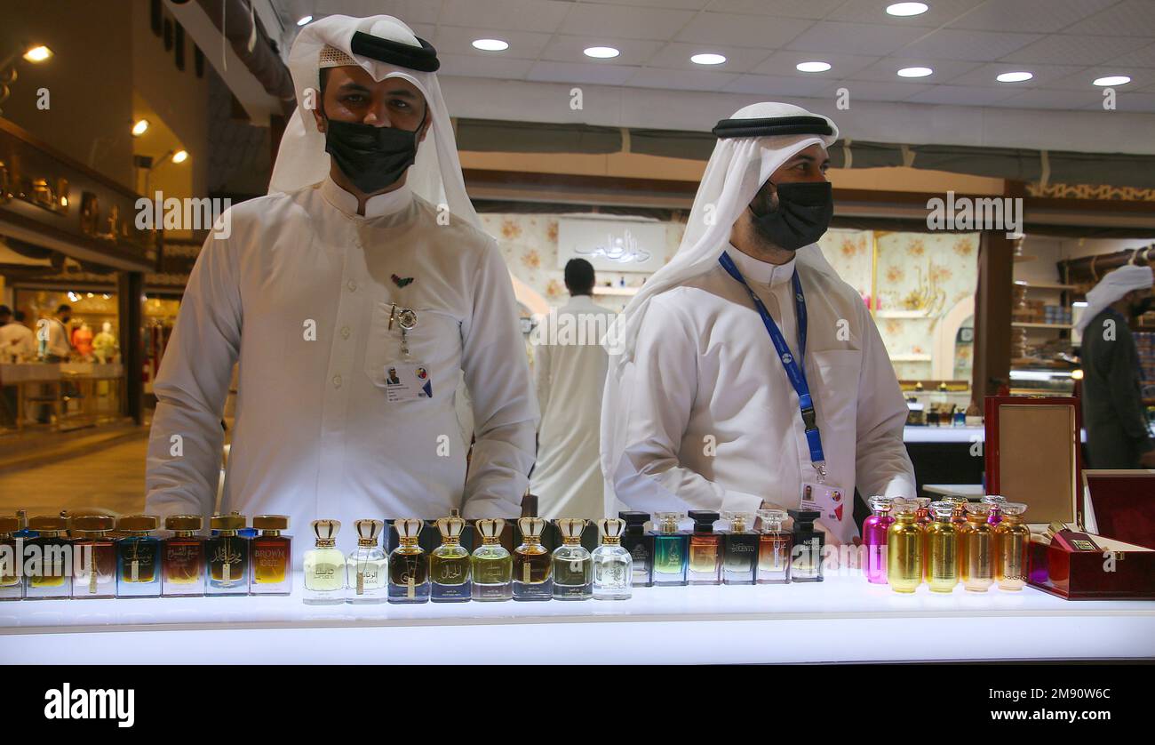 Parfums vendeurs Global Village Dubai, Émirats Arabes Unis Banque D'Images