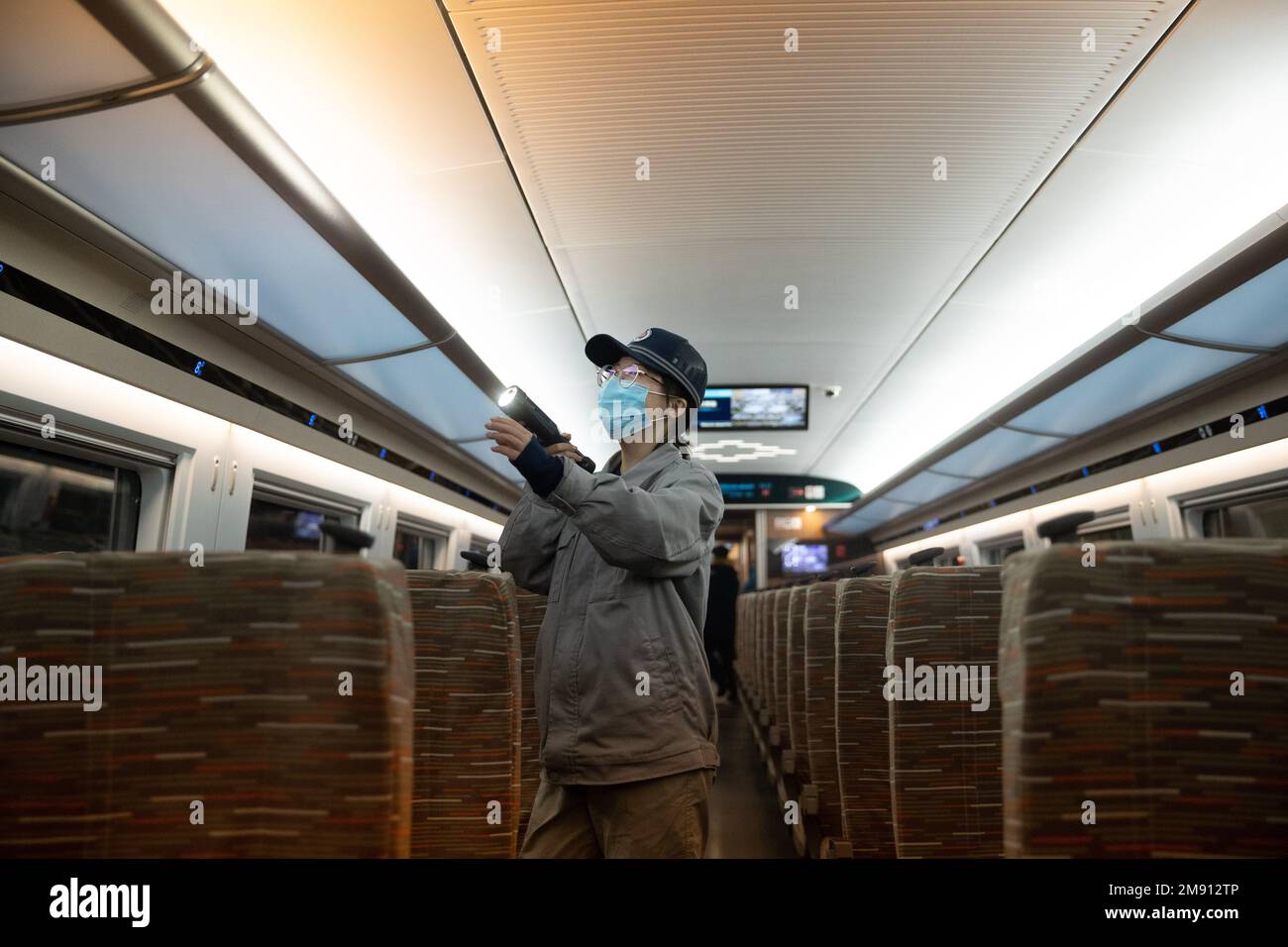 Harbin 16th Janvier 2023 Un Membre Du Personnel Travaille Dans Un 