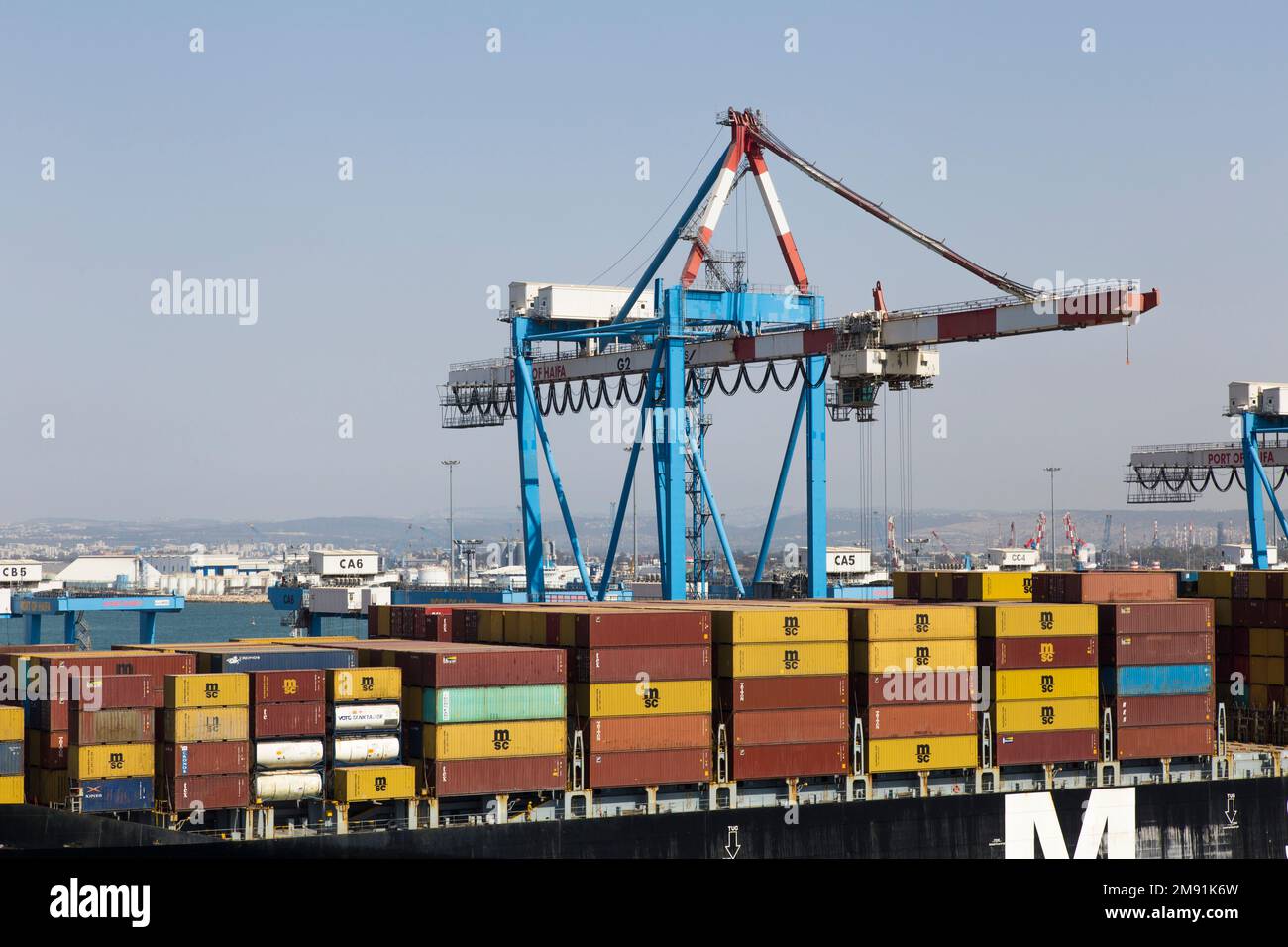 Grues, Port de Haïfa, Israël Banque D'Images