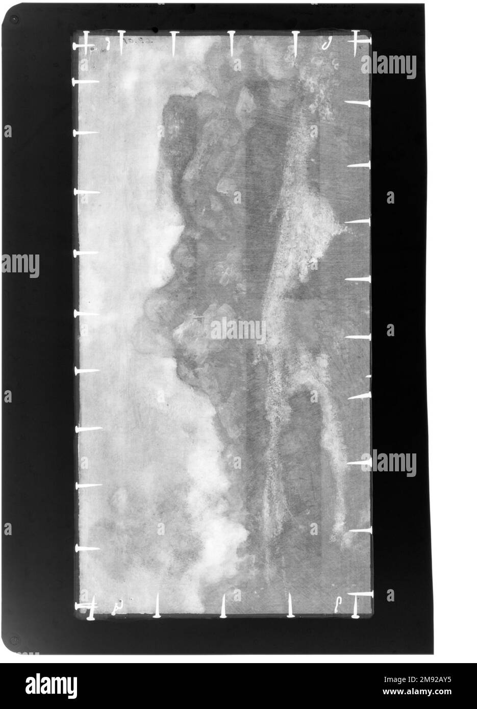 Forêt à Fontainebleau Antoine-Louis Braye (français, 1795-1875). Forêt à Fontainebleau, N.D. Huile sur toile, 6 3/8 x 12 1/2 in. (16,2 x 31,8 cm). Connu principalement comme un sculpteur de rencontres prédateurs entre espèces animales, Barye a également peint le paysage varié de la forêt de Fontainebleau dans un certain nombre d'études pétrolières. Ici, il dépeint la gorge d'Apremont ou de Franchard, qui sont toutes deux caractérisées par des formations rocheuses accidentées. La manipulation délibérément grossière de son milieu par Barye fournit une sensibilité tactile de surface évocatrice du paysage lui-même. Il a gardé de telles œuvres dans un placard, montrant Banque D'Images