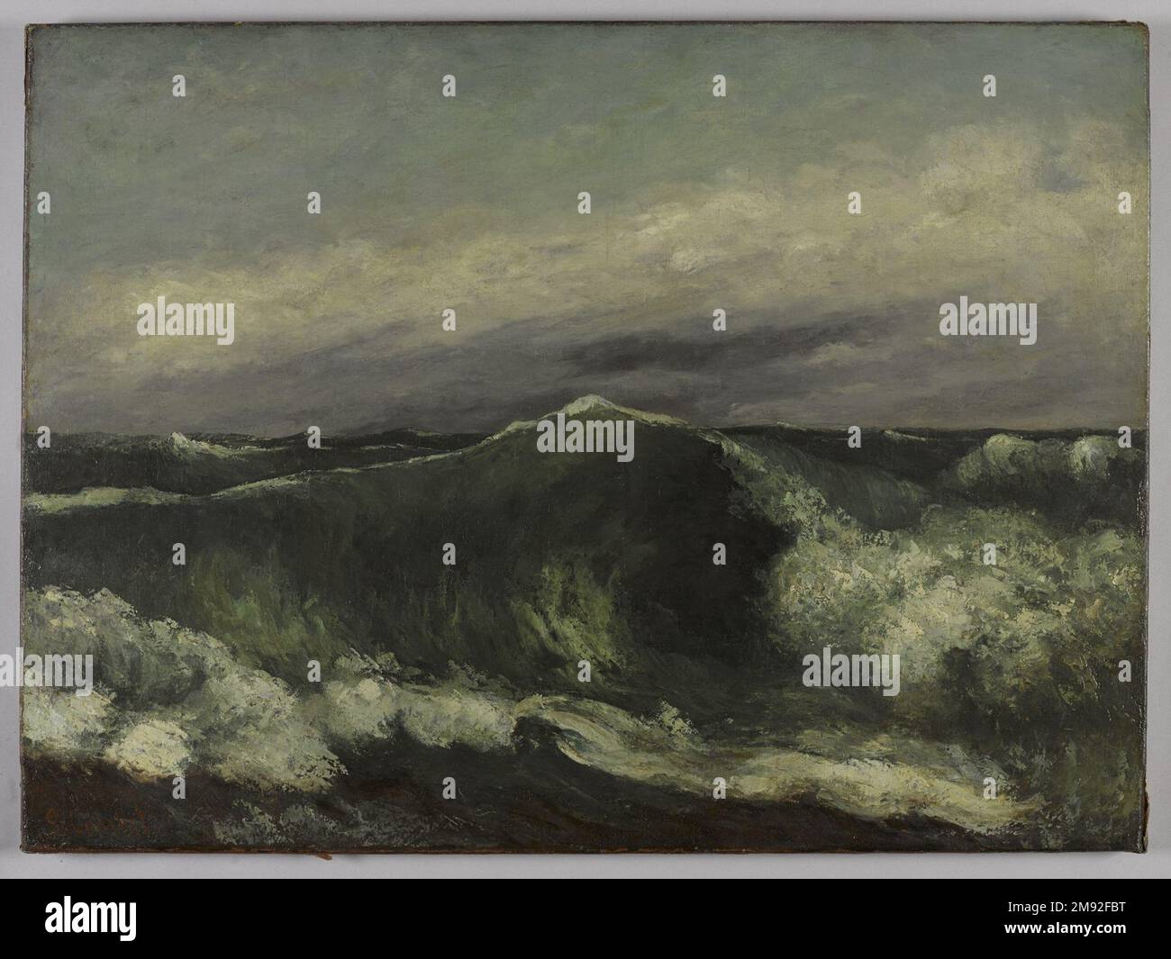 La vague (la vague) Gustave Courbet (français, 1819-1877). , ca. 1869. Huile sur toile, 25 3/4 x 34 15/16 x 3in. (65,4 x 88,7 x 7,6cm). C'est l'une des nombreuses peintures qui se concentrent sur les vagues de créplage que Gustave Courbet a faites en Normandie. Les peintures étaient radicales pour leur sujet antipittoresque et leur technique. En se référant à son utilisation d’un couteau à palette pour lamer la peinture sur la toile par des traits épais, certains critiques ont estimé que les vagues de l’artiste étaient trop solides, trop semblables à de la peinture non déguisée, pour représenter l’eau. Paul Cézanne, qui admirait Courbet, a noté qu'il « lassa la peinture sur la voie d'un plâtrier sla Banque D'Images