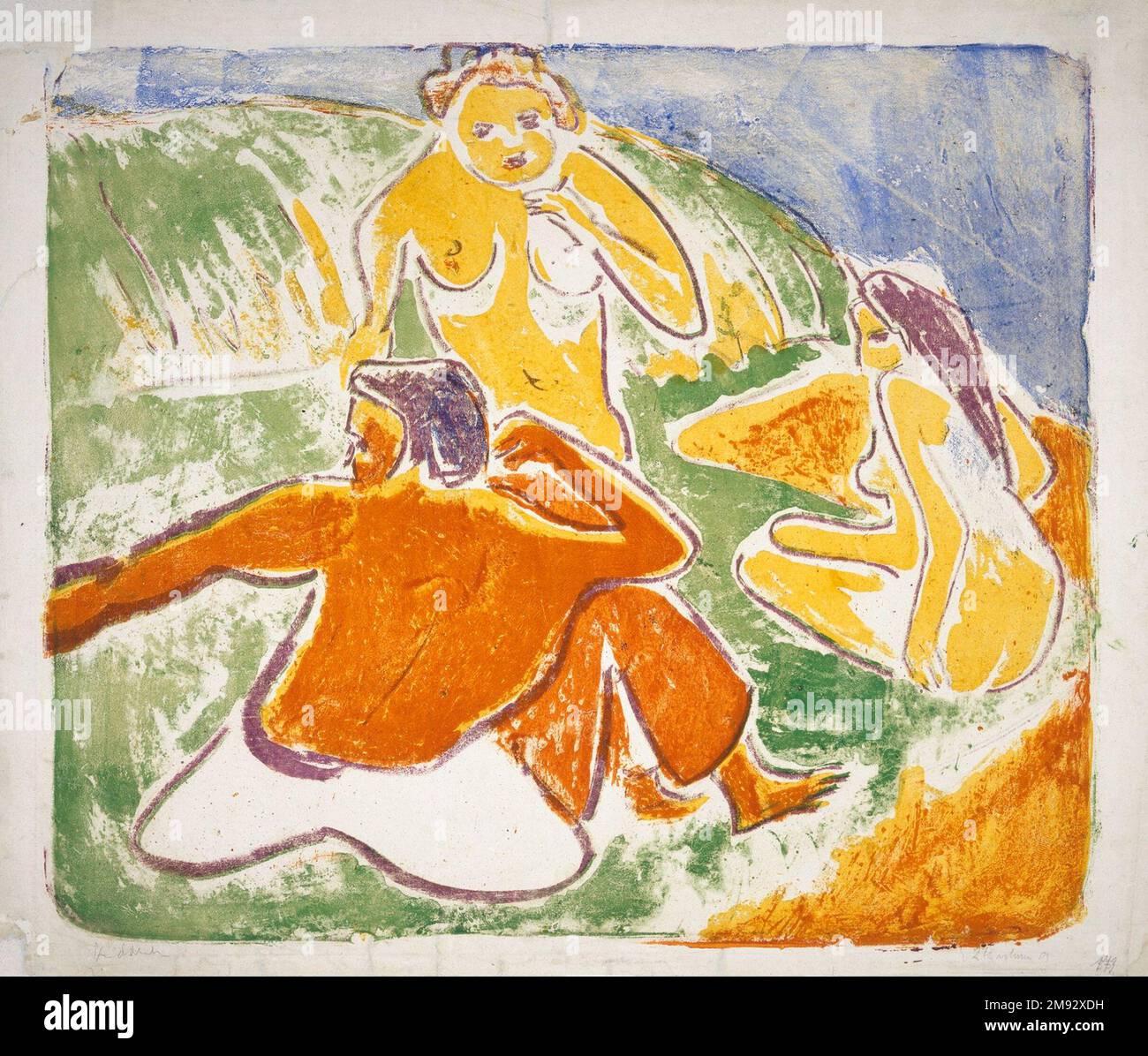Trois baigneurs sur la plage Ernst Ludwig Kirchner (allemand, 1880-1938). Trois baigneurs sur la plage, 1909. Lithographie couleur rouge, jaune, vert, bleu et violet sur papier vélin, image : 20 x 23 1/2 po. (50,8 x 59,7 cm). Influencé en partie par Henri Matisse, dont il a vu les peintures exposées à Berlin en 1909, Ernst Ludwig Kirchner a développé un langage pictural radical et puissant d'espace aplati, de distorsion figurale expressive et de couleurs vives. Cette composition rappelle les pasteurs traditionnels et idylliques tout en reflétant son propre style de vie libre dans un lac près de Dresde, où il se détendit et baignait Banque D'Images