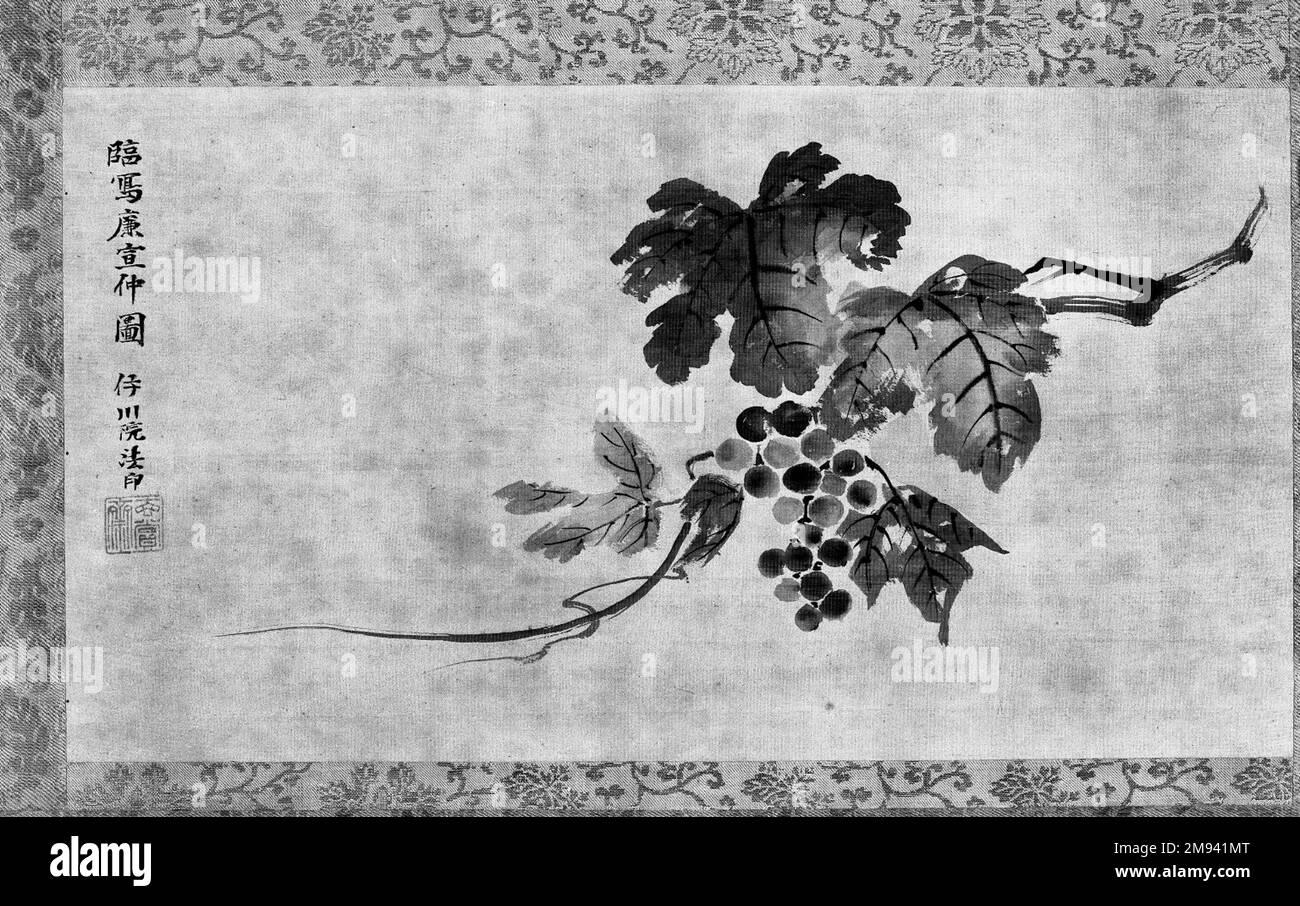 Une branche d'un Grapevine Kano Isen'in (japonais, 1775-1828). , fin 18th-début 19th siècle. Rouleau suspendu, encre sur soie, 48 x 25 po (121,9 x 63,5 cm). Art asiatique fin 18th-début 19th siècle Banque D'Images