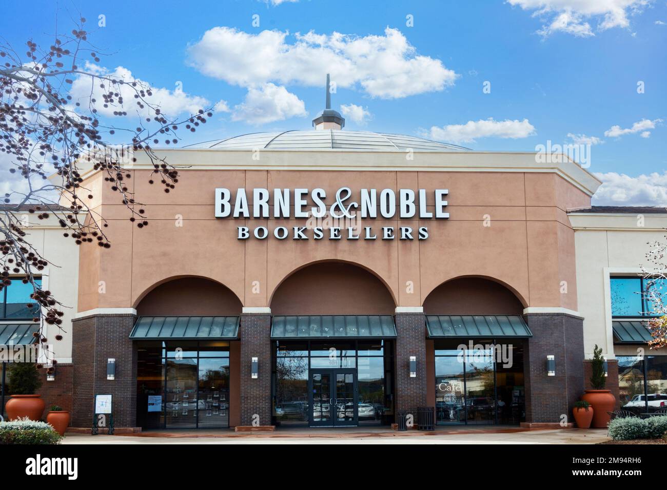 Corona, CA, États-Unis - 16 janvier 2023 : avant de la librairie Barnes and Noble Banque D'Images