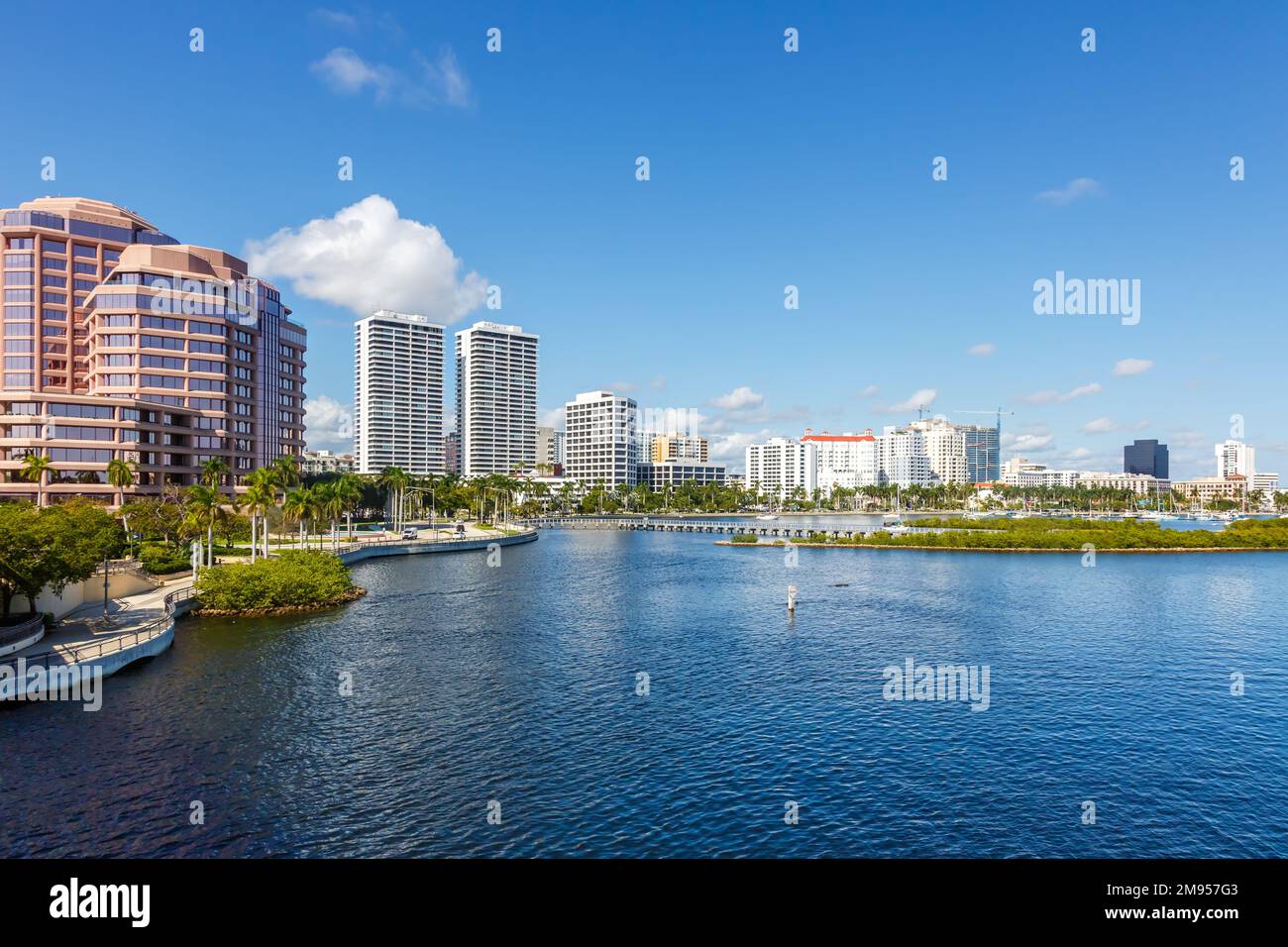 Horizon avec voyage en eau à West Palm Beach, États-Unis Banque D'Images