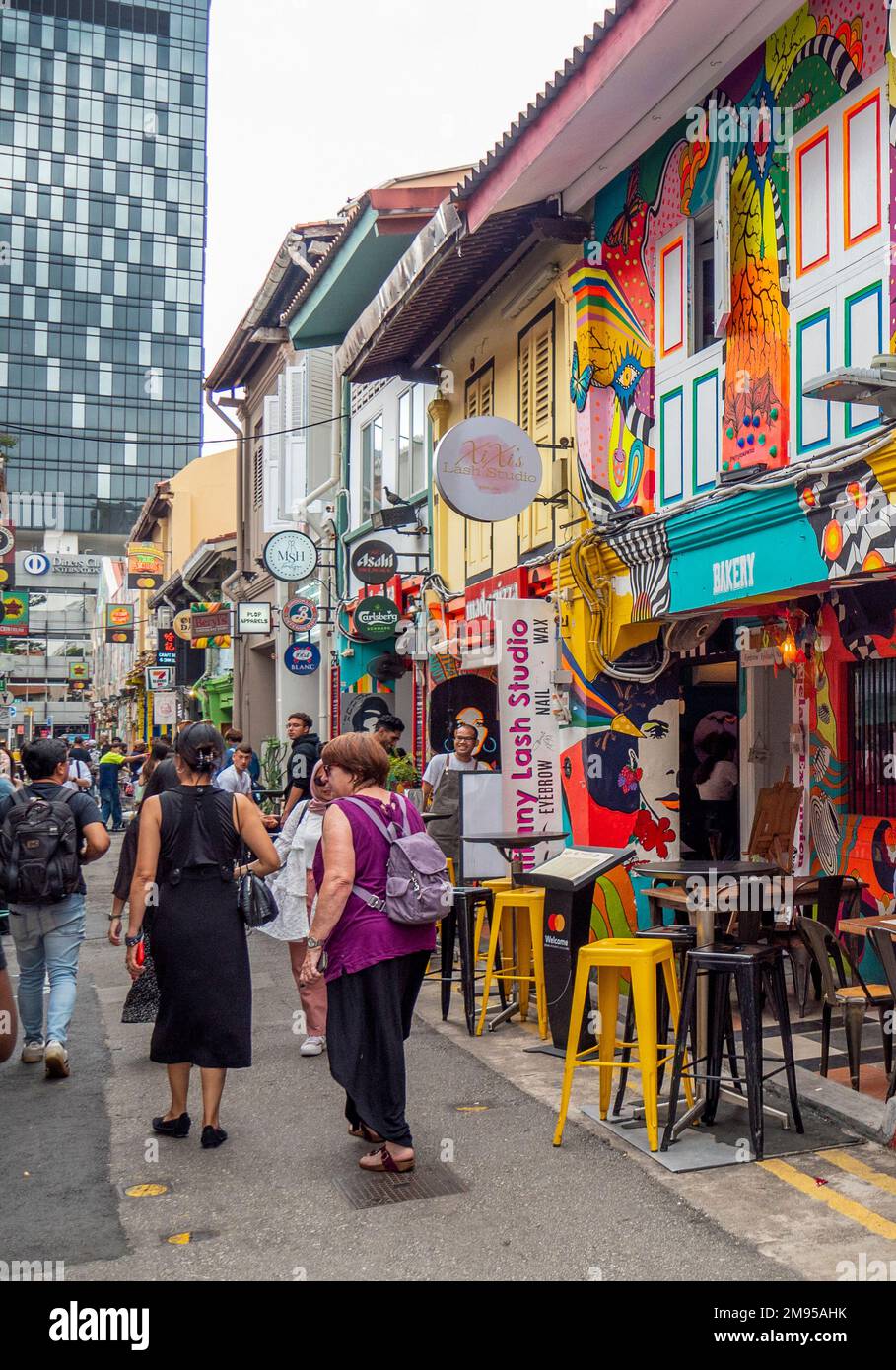 Touristes dans Haji Lane Singapour Banque D'Images